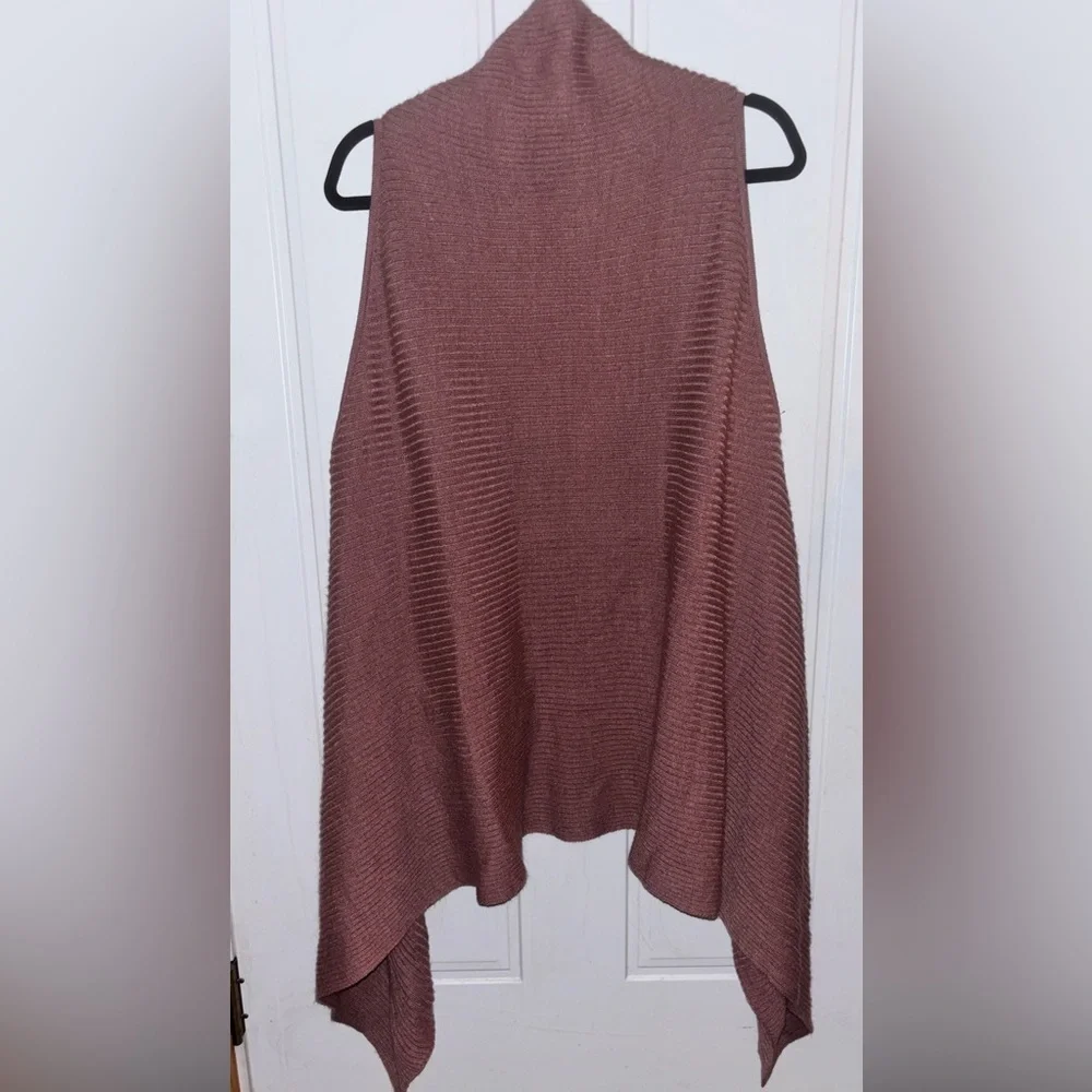 LOFT Mauve Open-Front Poncho - Picture 4 of 5